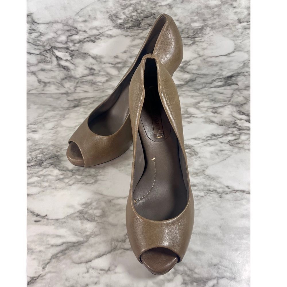 SOLD BCBG Maxazria Taupe Leather Peep Toe Pumps Gold Heel, Size US 7.5, EU 37.5